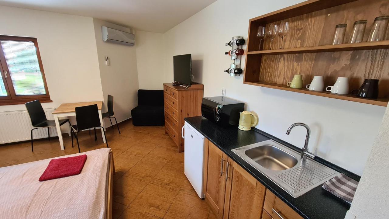 Apartmany Turold Mikulov Bagian luar foto