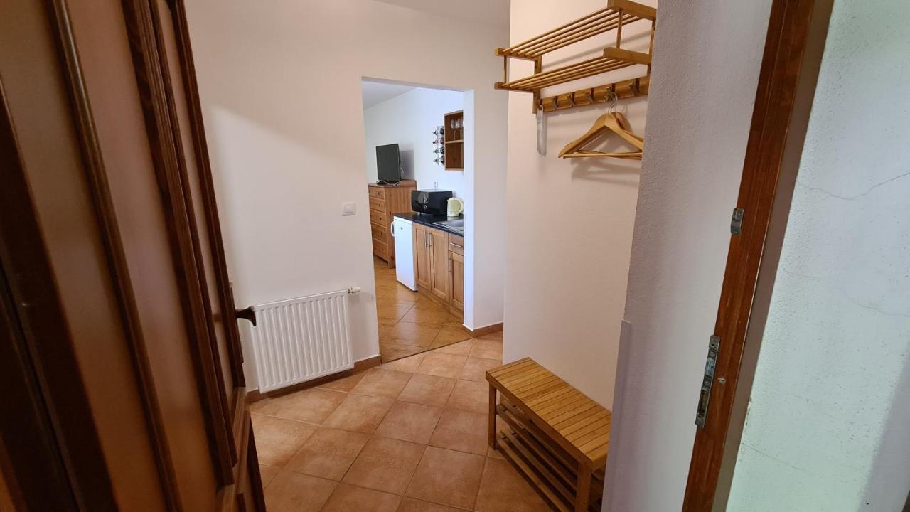 Apartmany Turold Mikulov Bagian luar foto
