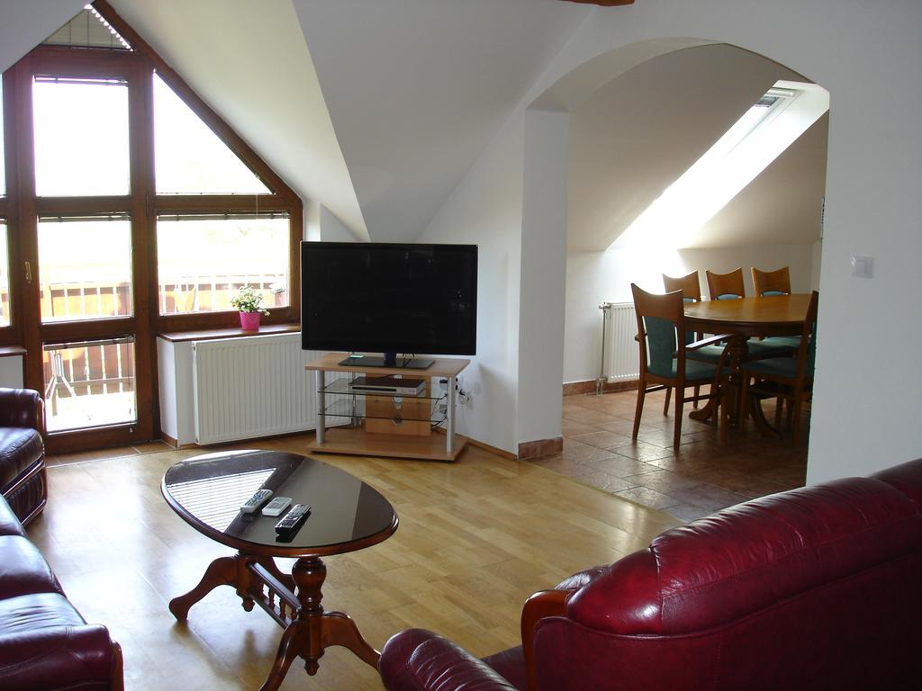 Apartmany Turold Mikulov Bagian luar foto