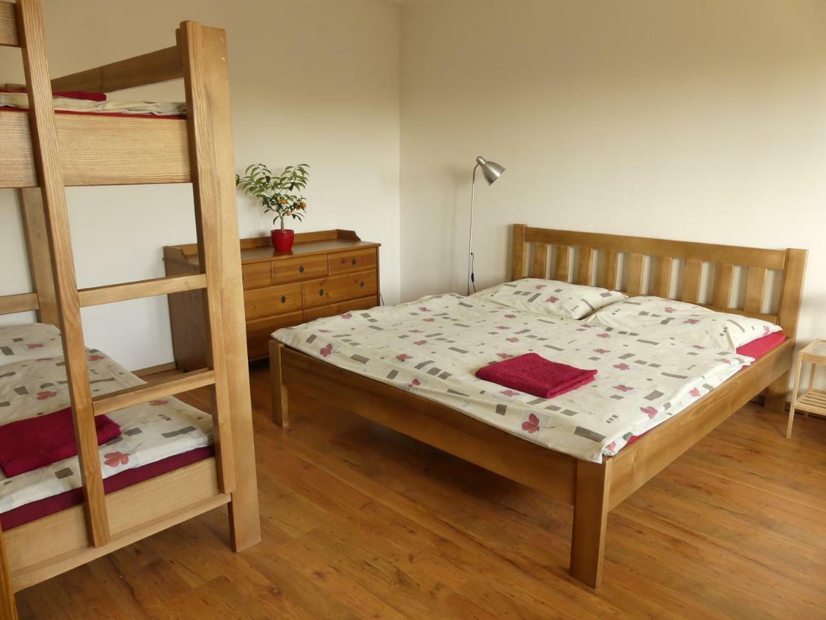 Apartmany Turold Mikulov Bagian luar foto